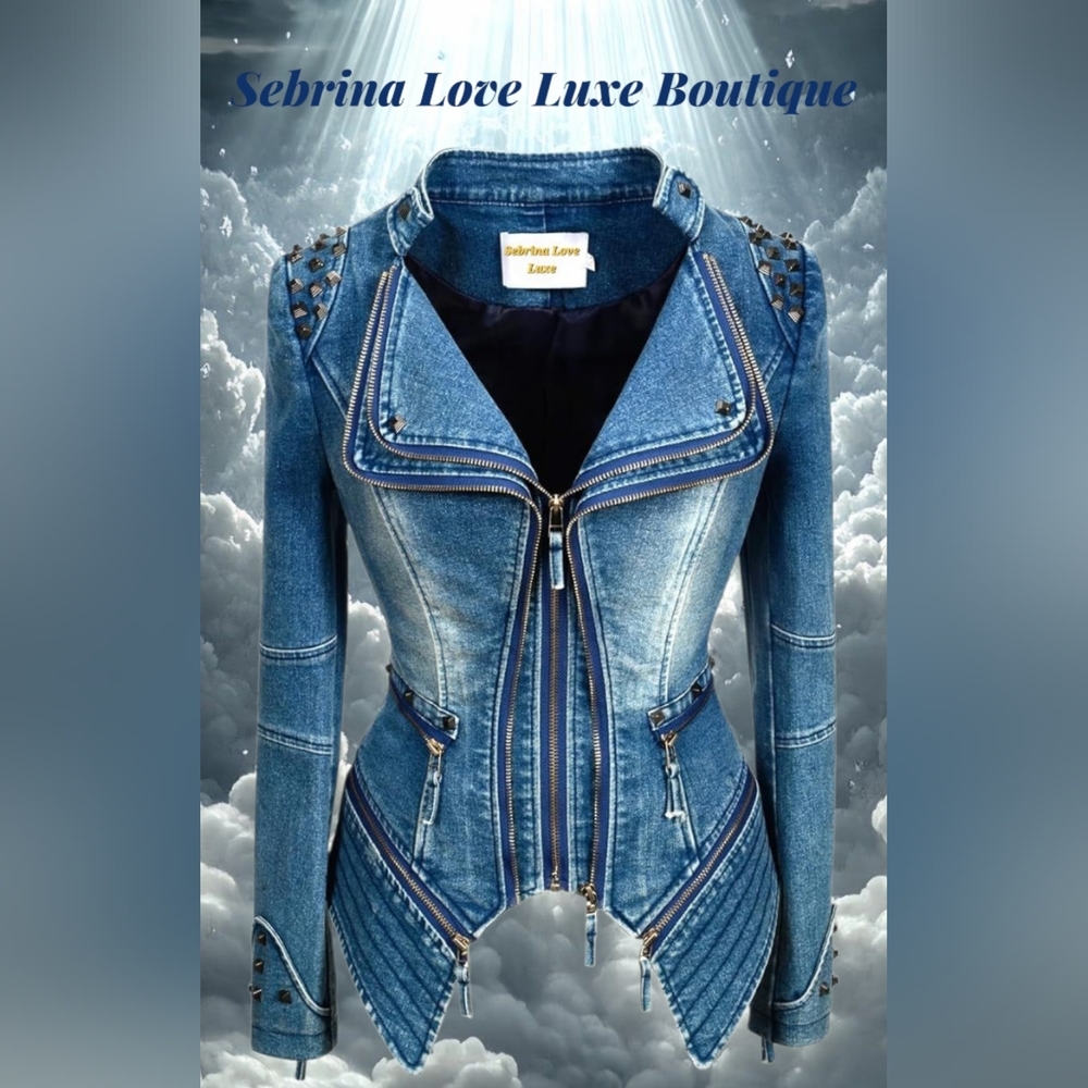 Chic Distressed Studded Denim Jacket